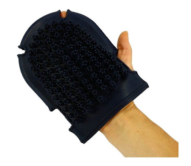 Handschoen met kam en borstel Handschoen met kam en borstel