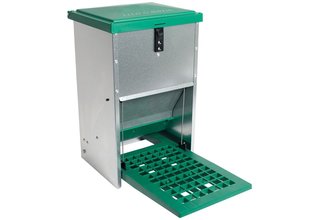 Pest control 8kg feeder
