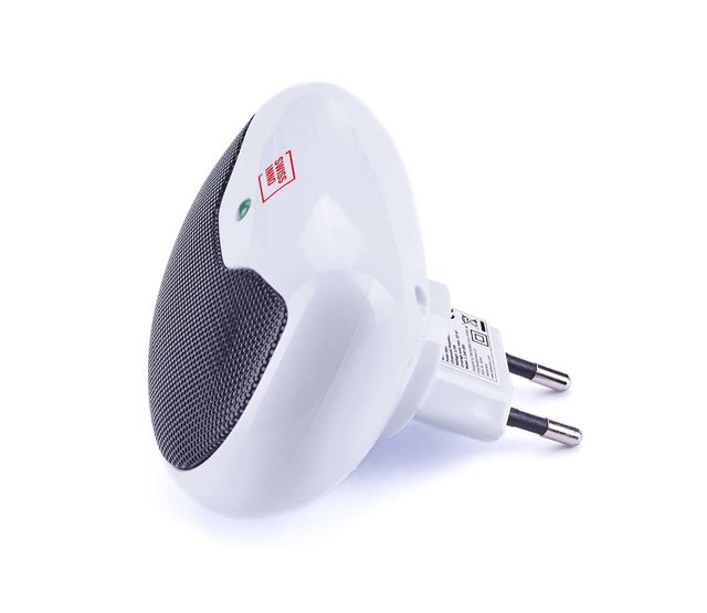 Mains powered ultrasonic rodent repellent Swissinno 15m² SWISSINNO