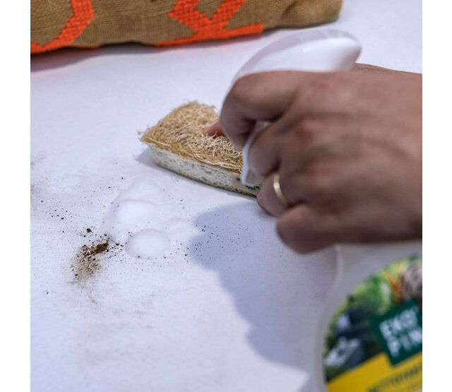 Nettoyant mobilier de jardin 3 en 1 - EKO'PIN Nettoyant mobilier de jardin 3 en 1 - EKO'PIN