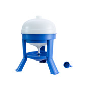 Water trough for hens with legs, 20L - Copele Water trough for hens with legs, 20L - Copele