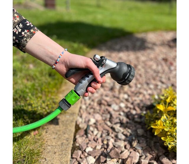 Multi-jet spray gun - BEAUMONT