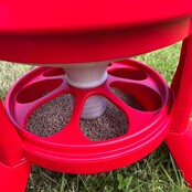 Feeder with legs, 30L - Copele