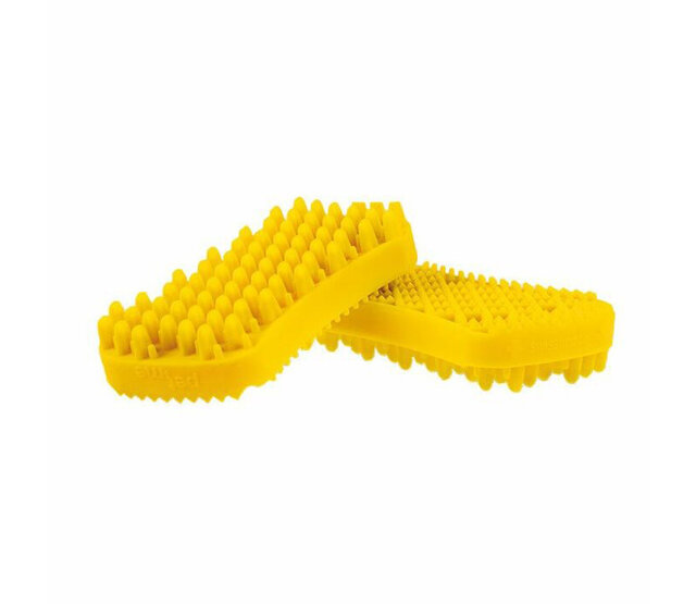 Brosse pour grands chiens à poils courts - PETME Brosse pour grands chiens à poils courts - PETME