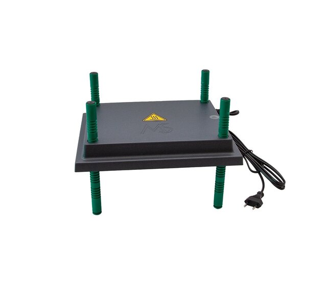 Hot plate 25 x 30 cm  for 20 chicks