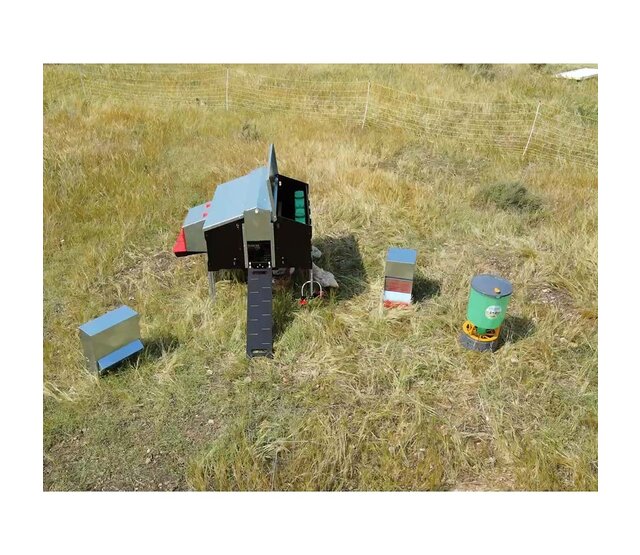 10 hens mobile hen house - Copele