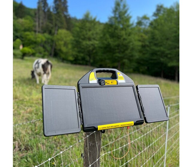 Électrificateur solaire FARMER AS140 avec panneau solaire 24W HORIZONT