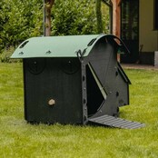 Recycled floor coop for 3 to 5 hens small model NESTERA Recycled floor coop for 3 to 5 hens small model NESTERA