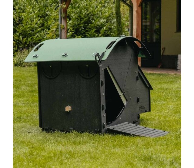Gerecycled kippenhok voor 3 tot 5 kippen klein model NESTERA