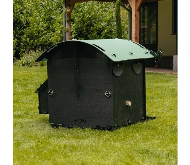 Gerecycled kippenhok voor 3 tot 5 kippen klein model NESTERA