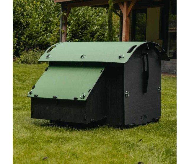 Poulailler recyclé au sol pour 5 à 9 poules modèle moyen NESTERA