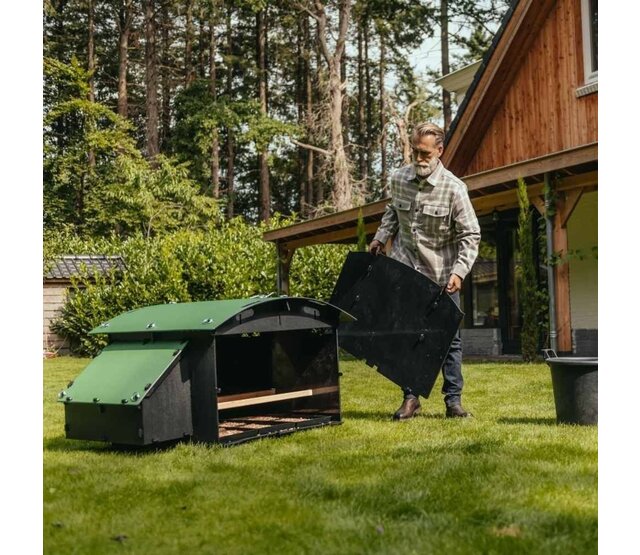 Poulailler recyclé au sol pour 8 à 15 poules modèle large NESTERA