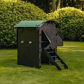 Raised recycled hen house for 5 to 9 hens NESTERA medium model