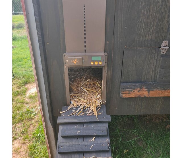 Automatische deurwachter voor kippenhok CHICK'A Automatische deurwachter voor kippenhok CHICK'A