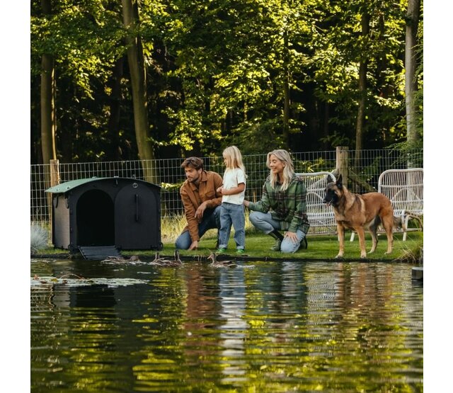 Recycled duck and goose shelter NESTERA