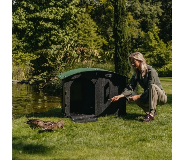 Recycled duck and goose shelter NESTERA