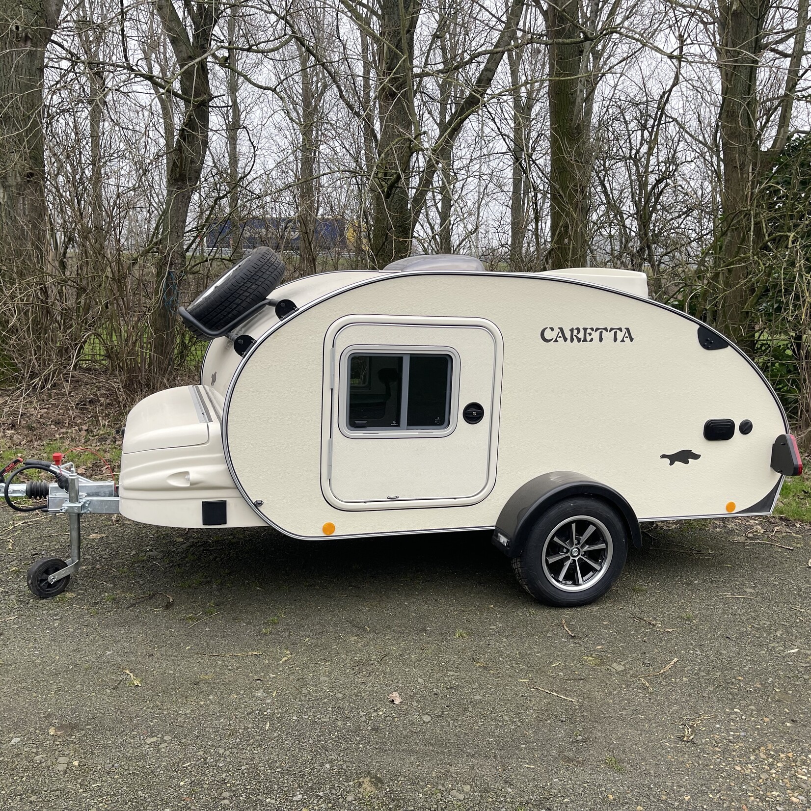 Caretta Caravan Caretta 1500 Champagnekleur Stockcaravan