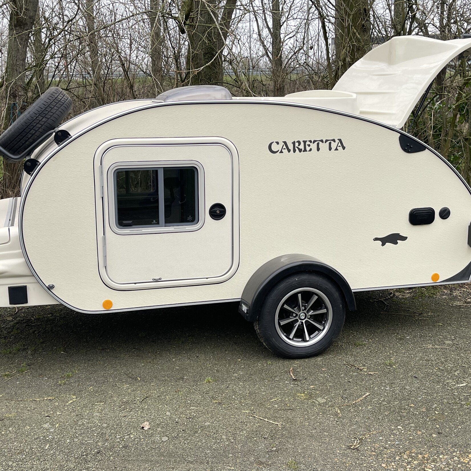 Caretta Caravan Caretta 1500 Champagnekleur Stockcaravan