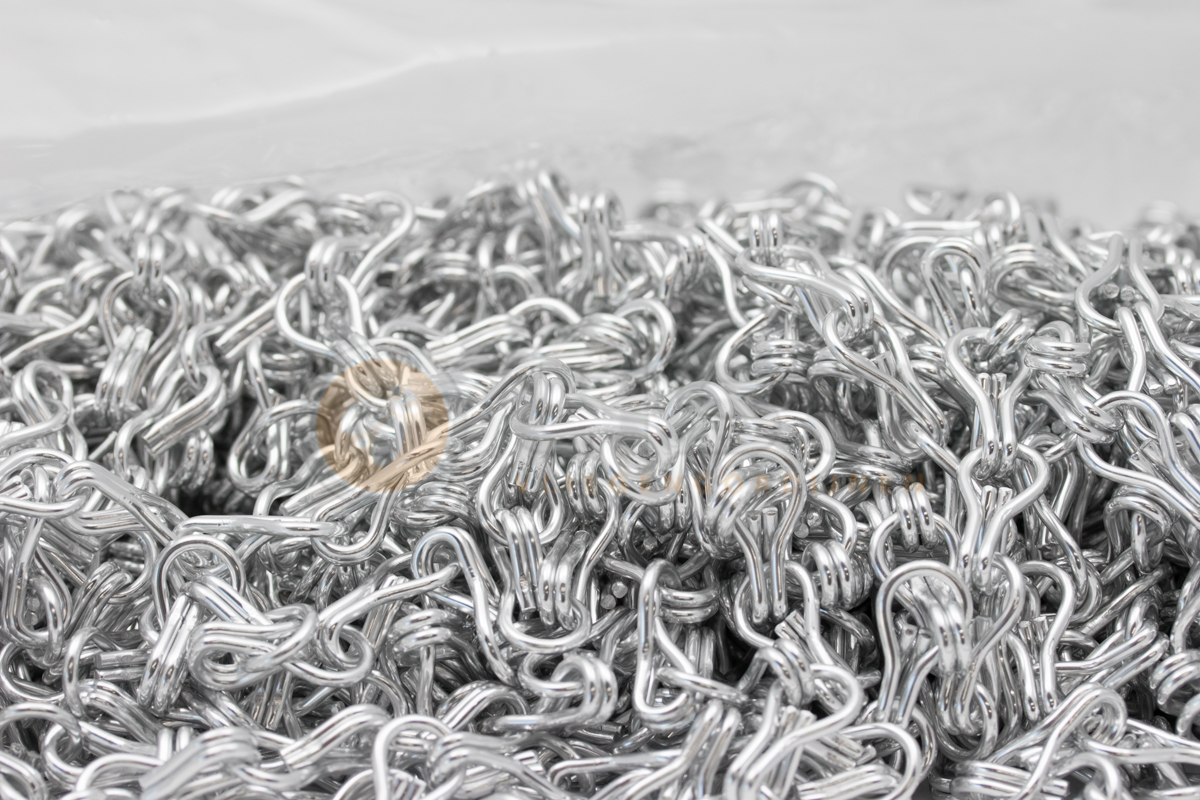 Liso ® Kettinggordijn kleur Zilver - per meter