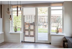 Vliegengordijn Liso met Saloondeurtjes ✔ Doe-het-zelf pakket