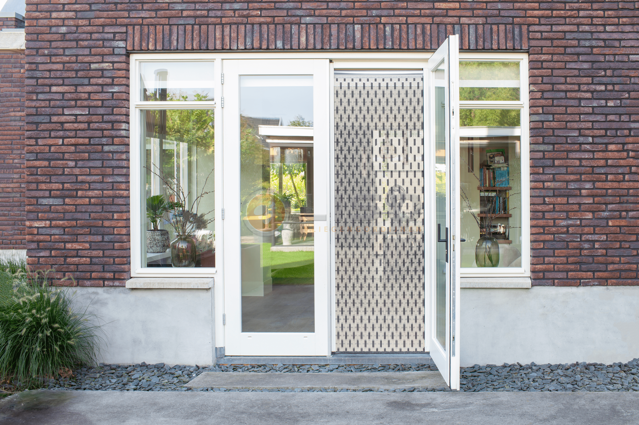 Vliegengordijn Liso met Plusjes ✔ Doe-het-zelf pakket - Prijs per m²