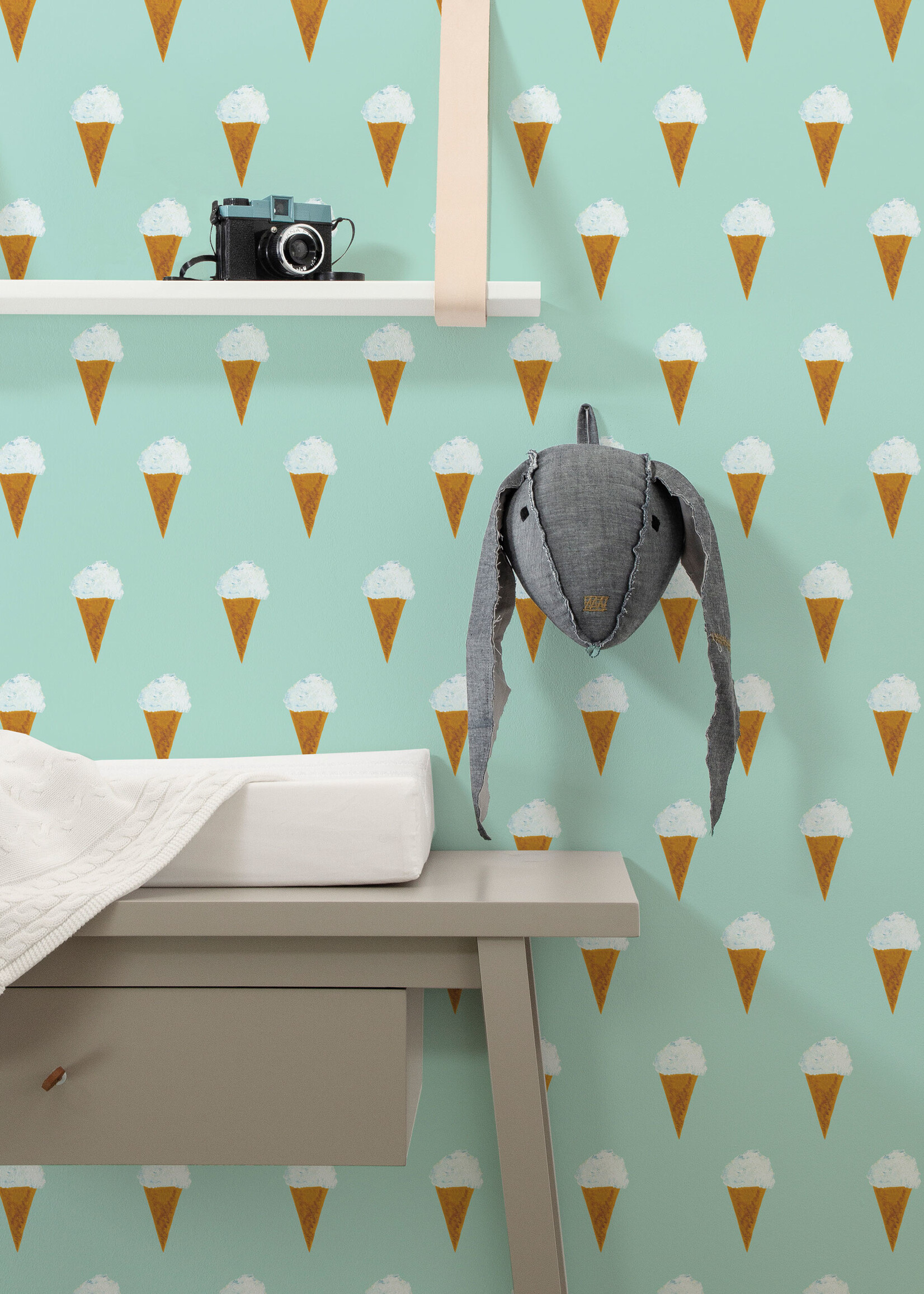 Wallpaper Fiep Westendorp Ice cream, Mint, 97.4 x 280 cm
