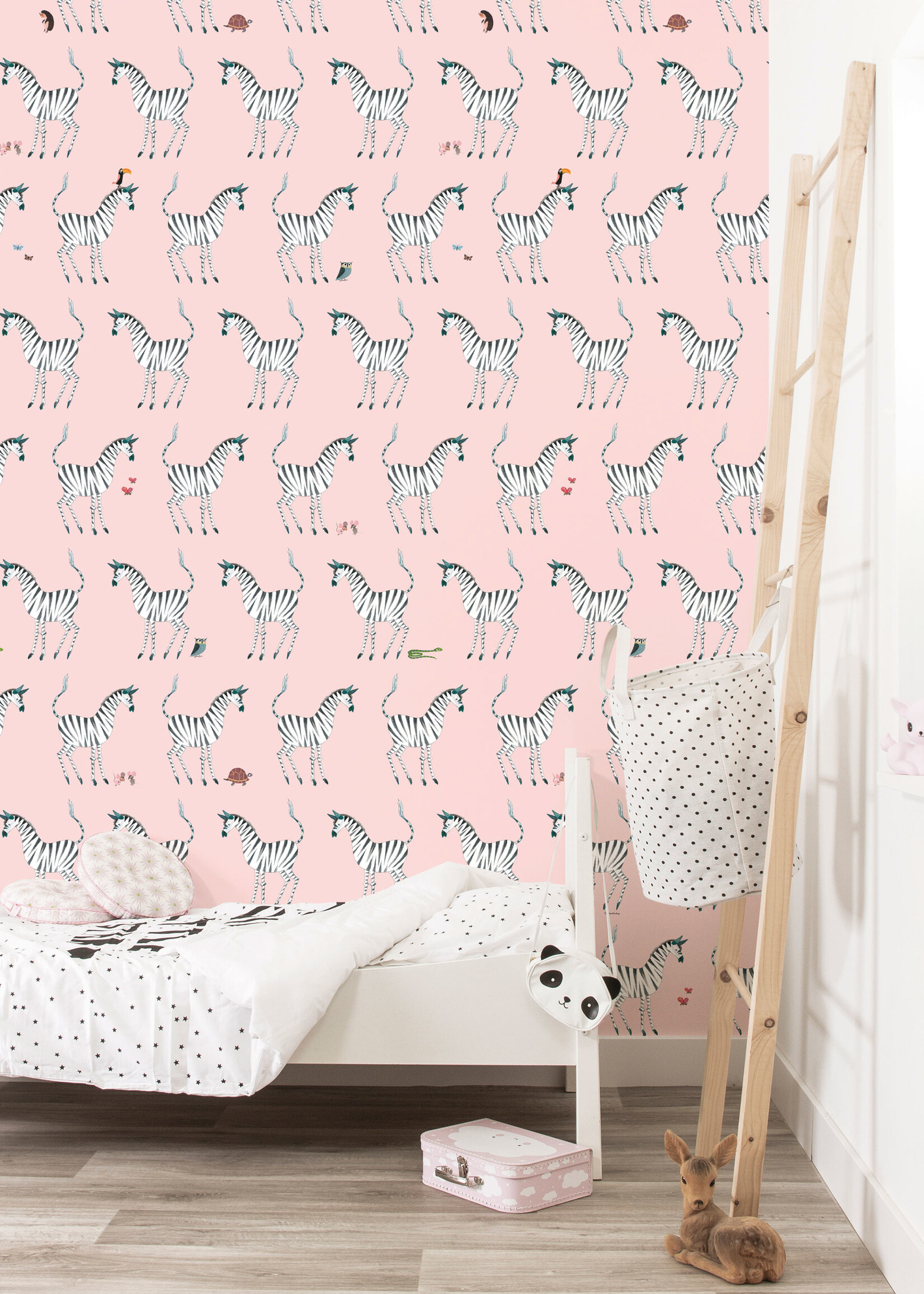 Tapete Fiep Westendorp Zebra, Rosa, 97.4 x 280 cm