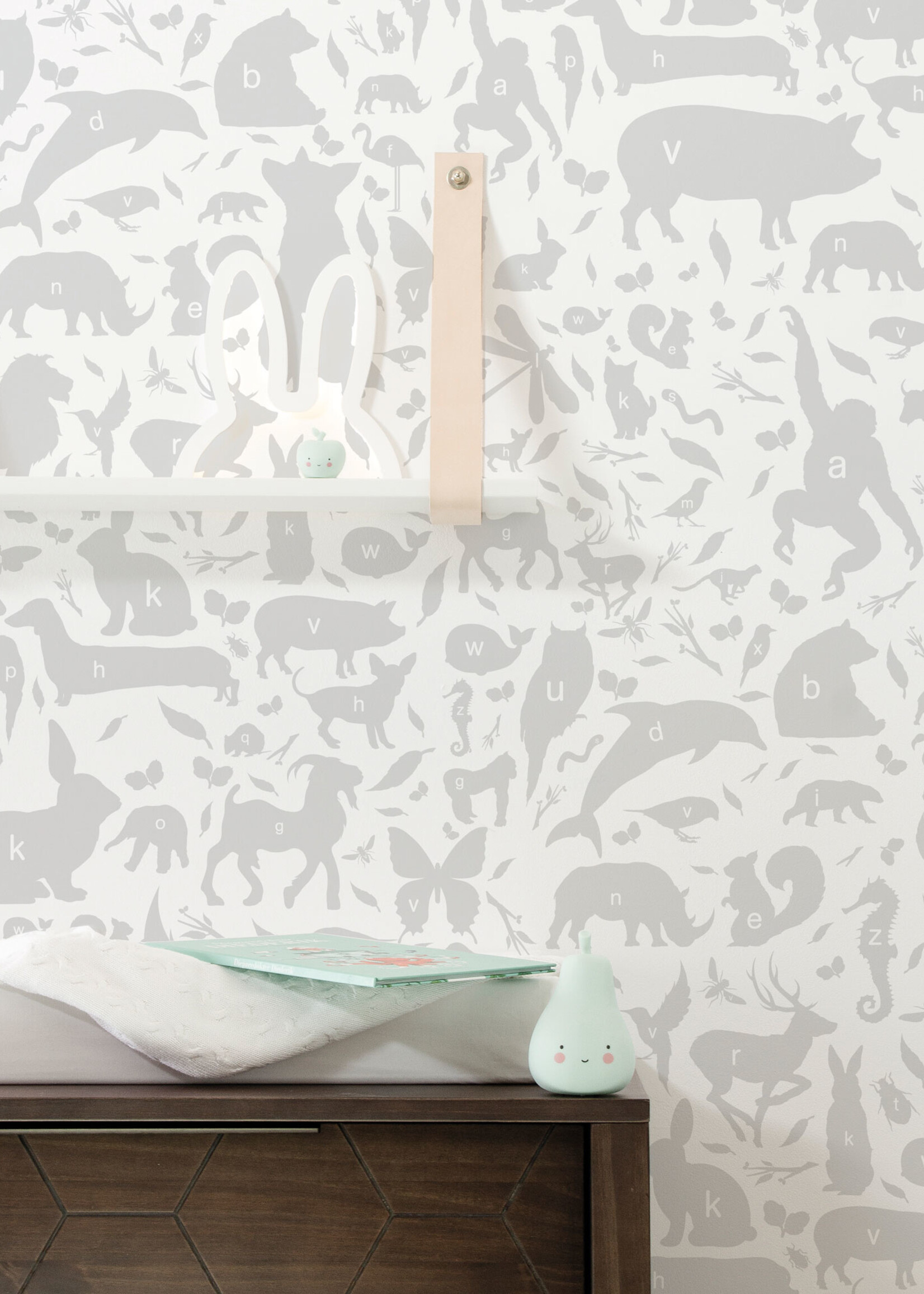 Behang ABC Animals, Lichtgrijs, 146.1 x 280 cm
