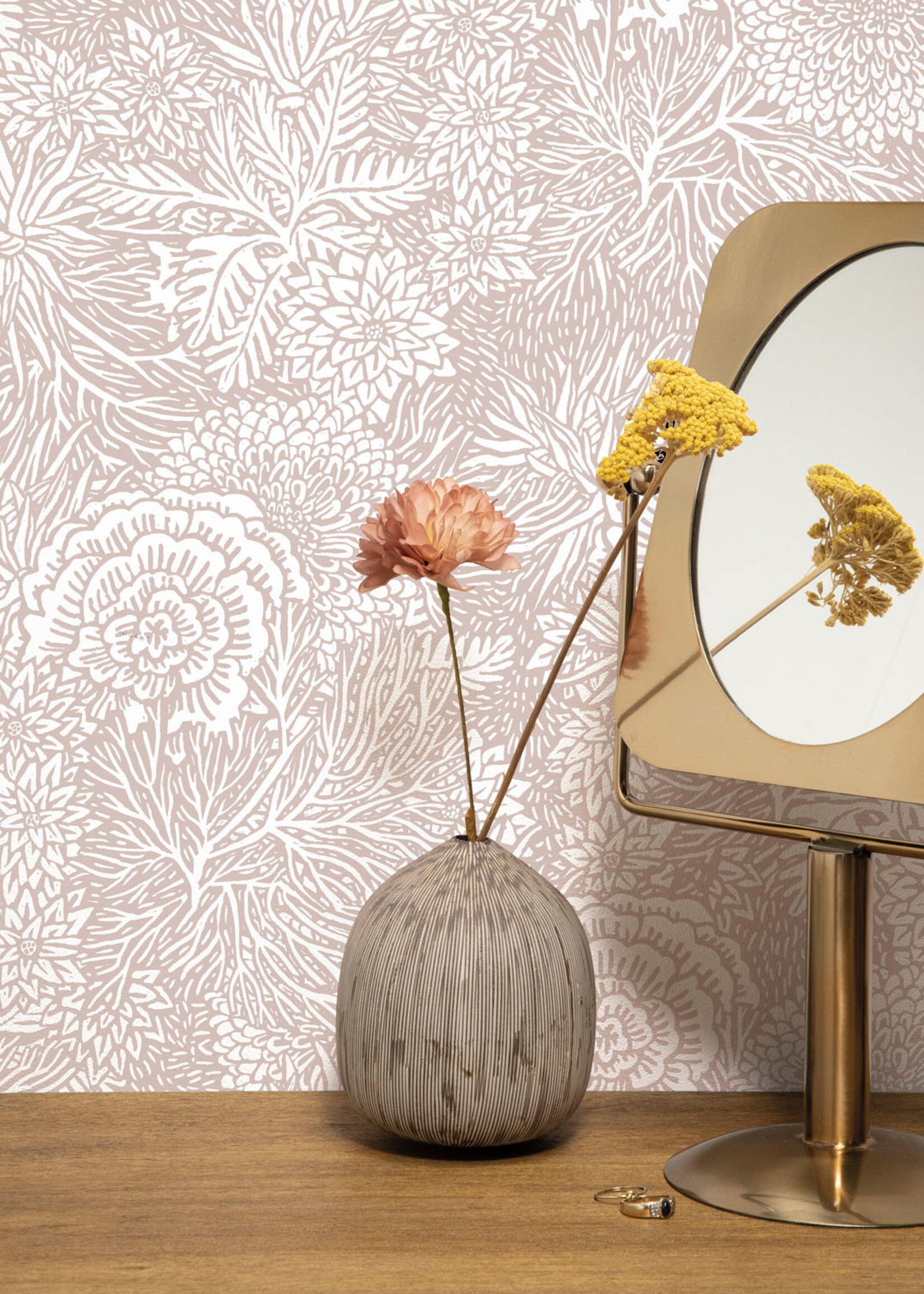Floral wallpaper by Floor Rieder, Nude, 100 x 280 cm
