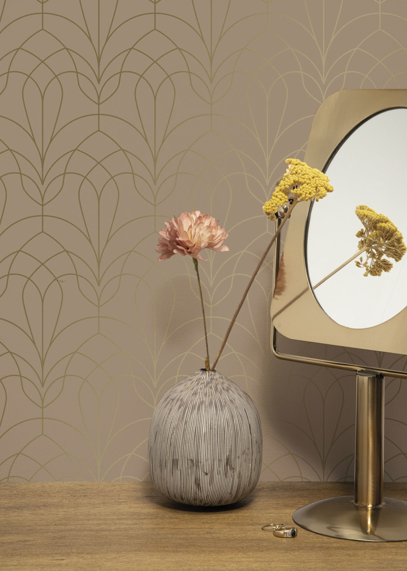 Goud metallic | Afwasbaar Golden Lines, Tapete mit goldenen geometrischen Linien, Rosa, Waschbar, 100 x 280 cm