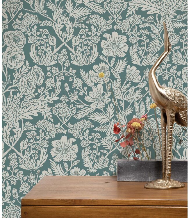 Wallpaper with drawn floral pattern by Floor Rieder, Blue, 100 x 280 cm