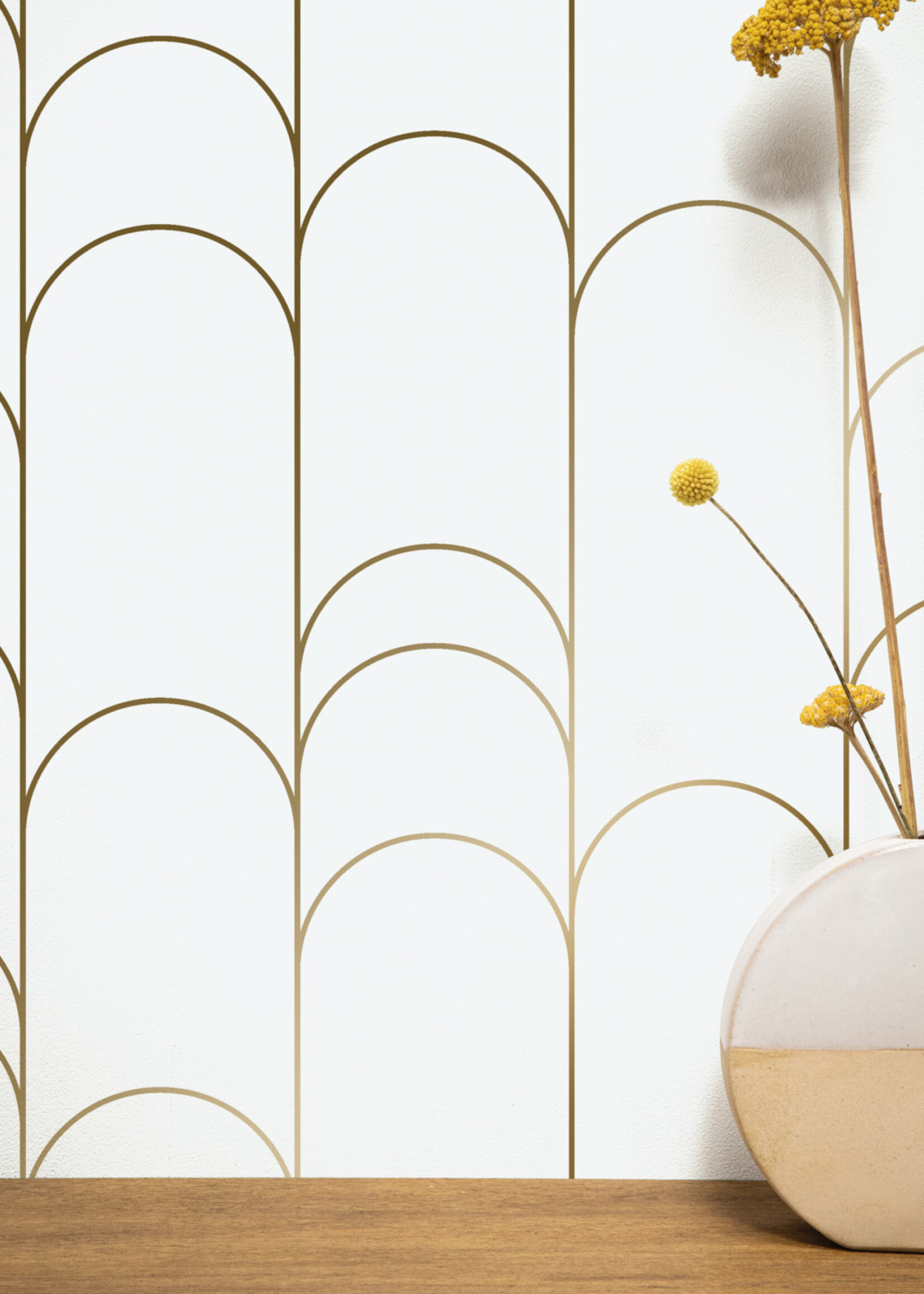 Goud metallic | Afwasbaar Golden Lines, Goud geometrisch lijnen behang, Off-white/Goud, Afwasbaar, 100 x 280 cm