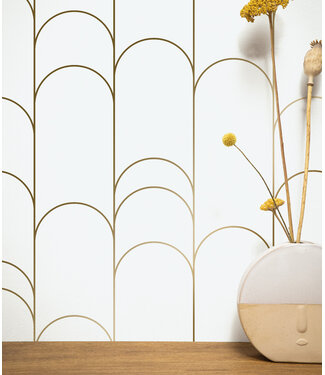 Goud metallic | Afwasbaar Golden Lines, Goud geometrisch lijnen behang, Off-white