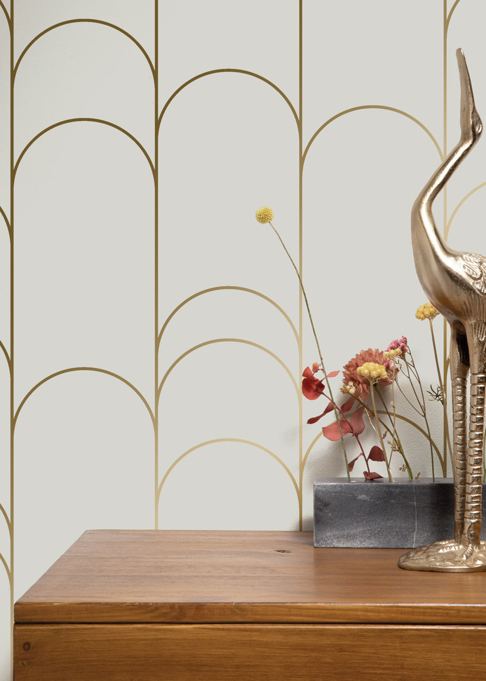 Goud metallic | Afwasbaar Golden Lines, Goud geometrisch lijnen behang, Zand, Afwasbaar, 100 x 280 cm