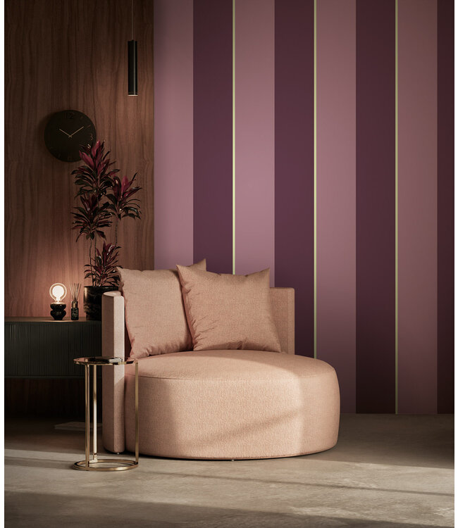 Bold Stripes | Colorful striped wallpaper by Frans Uyterlinde | 97,4 x 280 cm