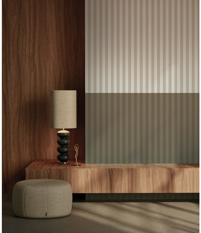 Gradient Stripes | Striped wallpaper by Frans Uyterlinde | 97.4 x 280 cm