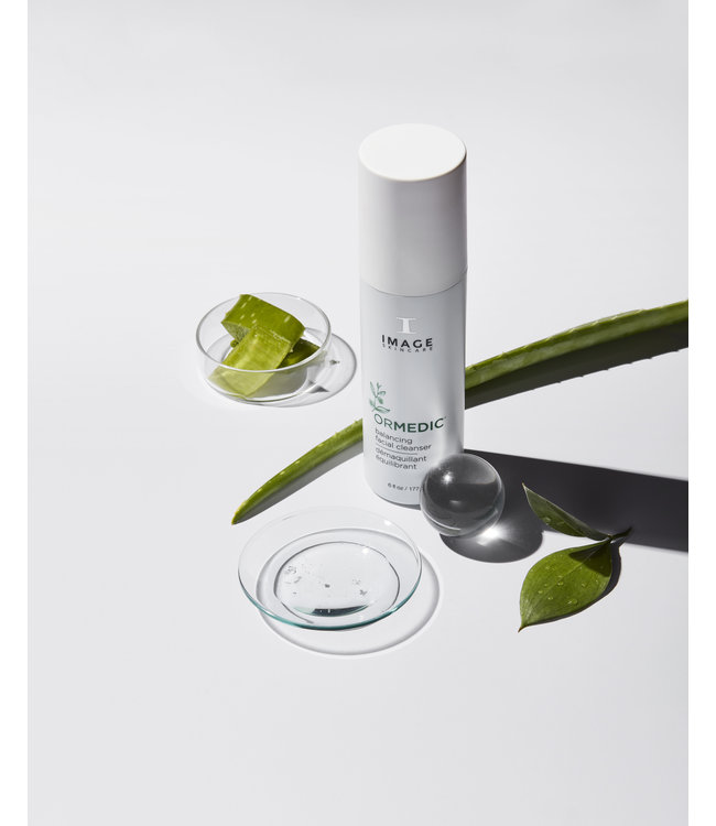 Image Skincare ORMEDIC - Balancing Facial Cleanser