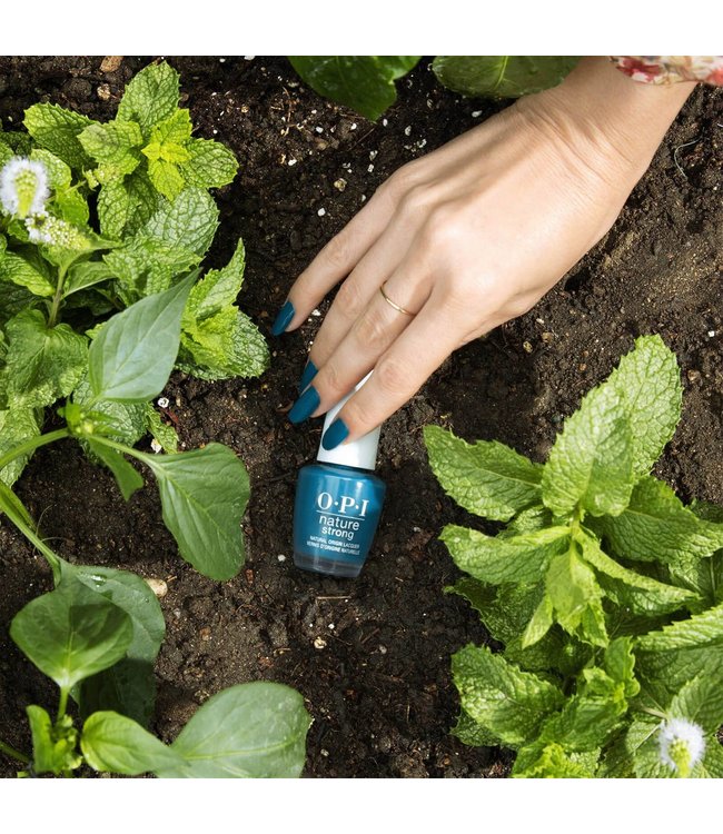OPI Nature Strong | All Heal Queen Mother Earth