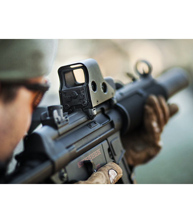 Holographic Red Dot Sight 552 - Black