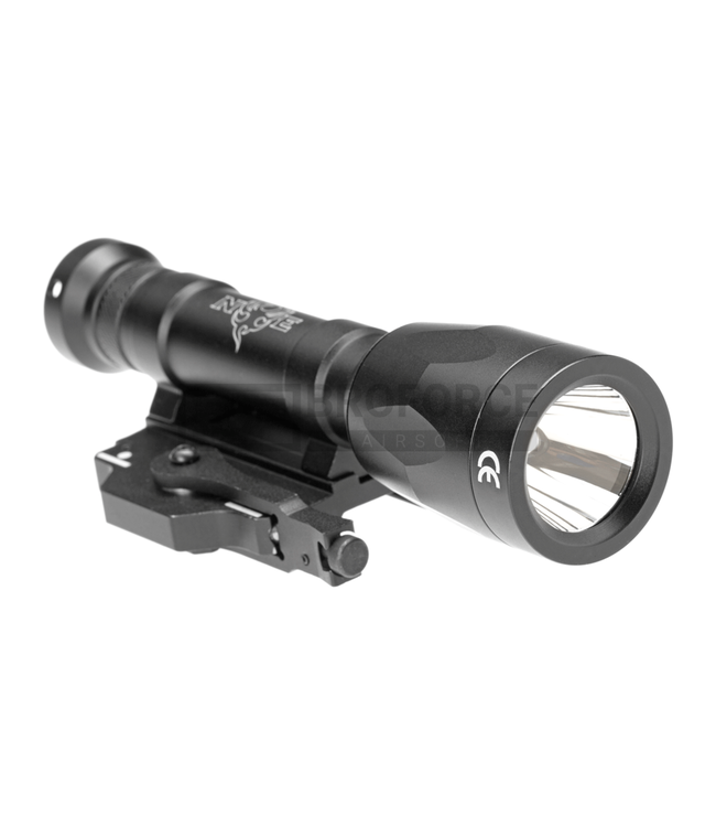 M620P Scout Weaponlight 679 lumen - Black