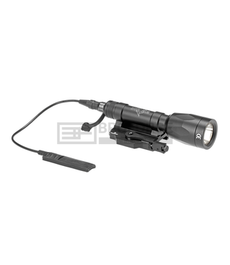 Night Evolution M620P Scout Weaponlight 679 lumen - Zwart Night Evolution M620P Scout Weaponlight 679 lumen - Zwart