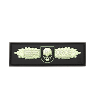 JTG SOF Skull Badge Rubber Patch - Glow In The Dark