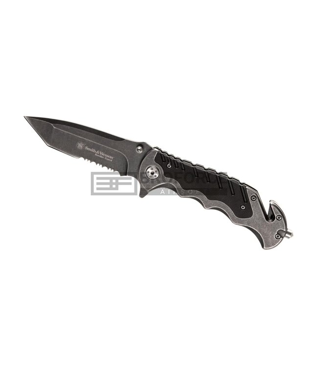 Smith & Wesson Border Guard SWBG10S Serrated Tanto Folder