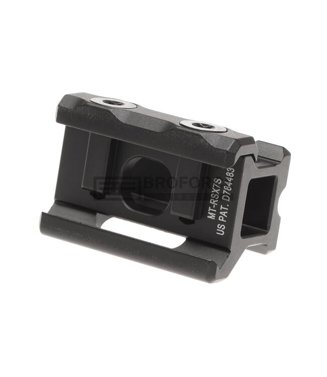 Leapers Universal Super Slim Riser Mount 3 Slot 0.75' - Black