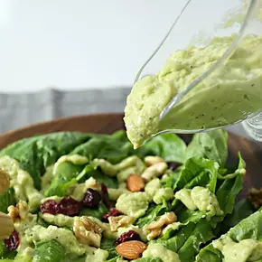 Aderezo de aguacate para ensalada Aderezo de aguacate para ensalada