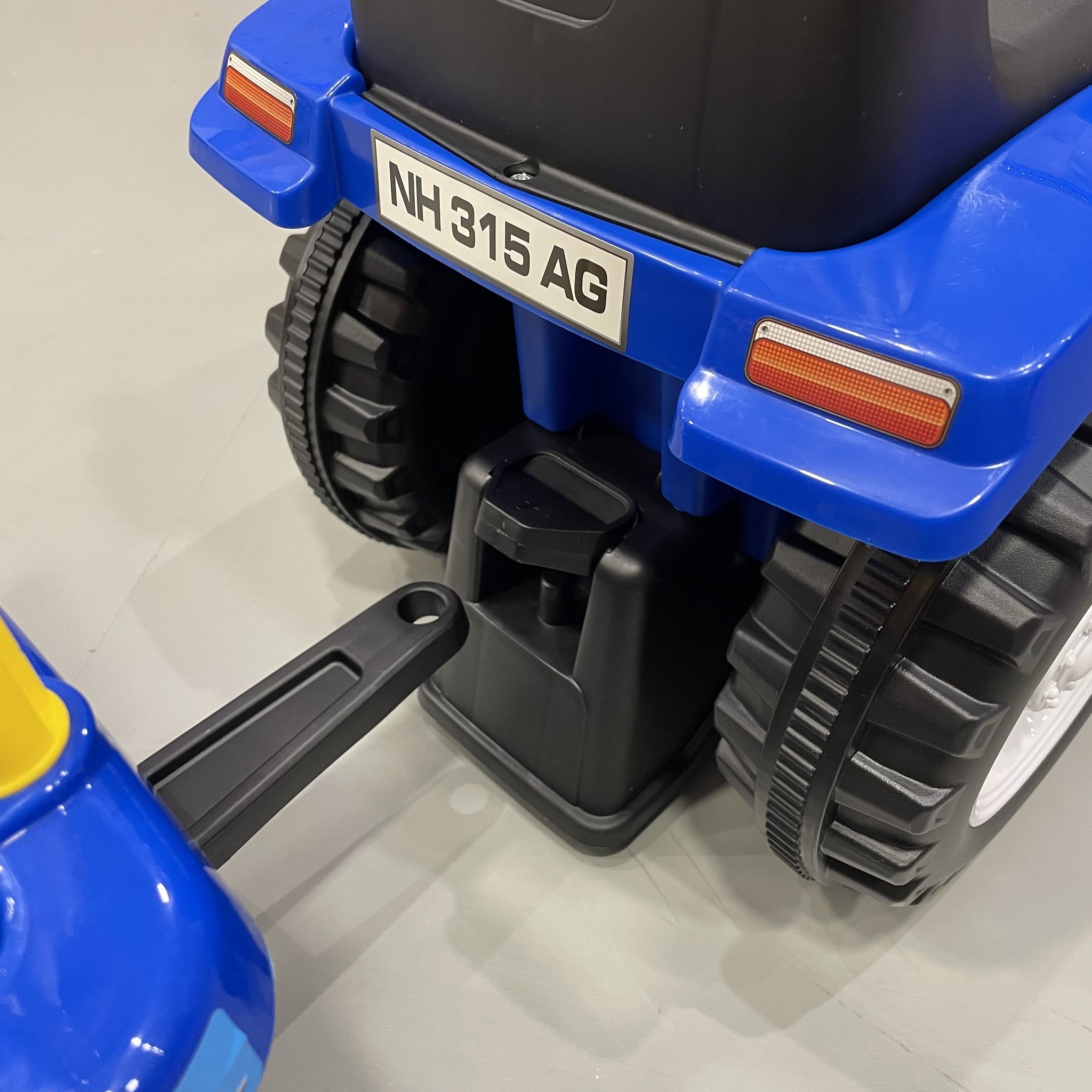 New Holland Loopauto kopen? De Beste Keuze! Carkiddo CarKiddo