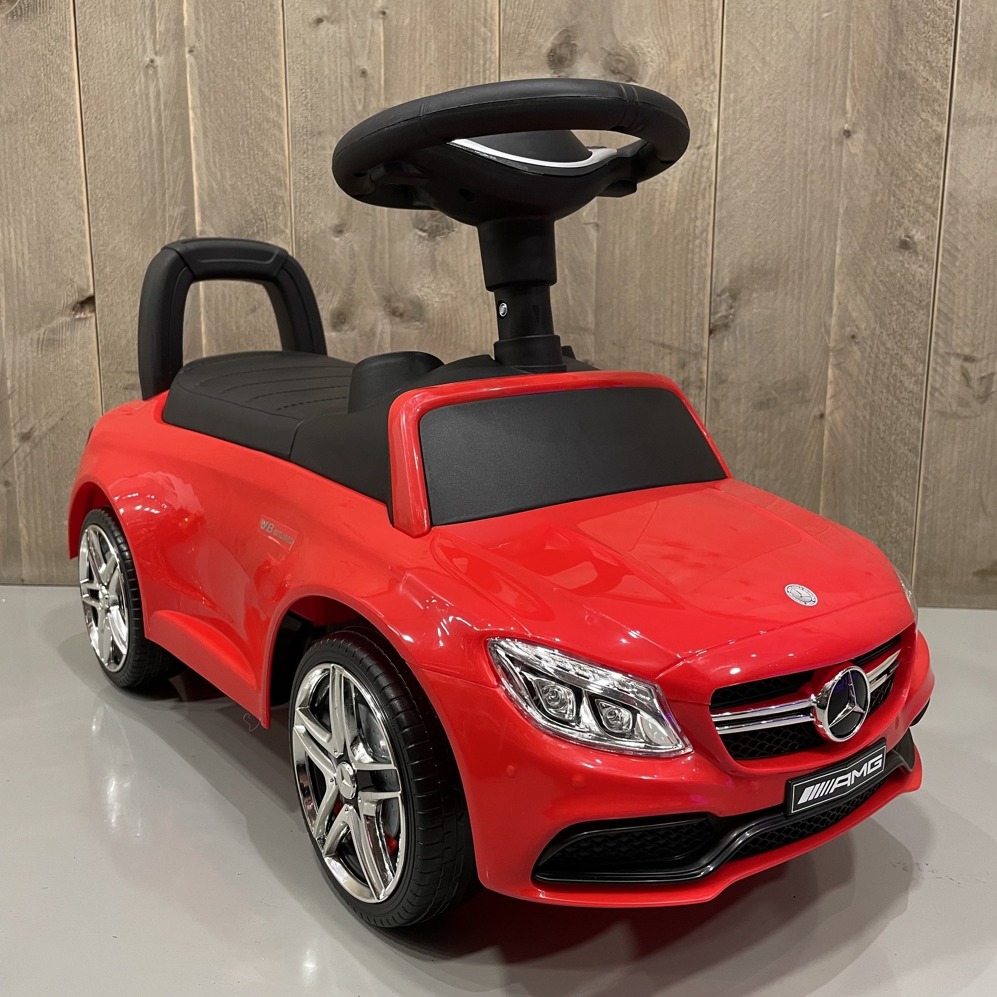 Dageraad Gastvrijheid Mark Mercedes C63 AMG Loopauto kopen? De Mooiste Loopauto Voor Kids! ✓ - CarKiddo