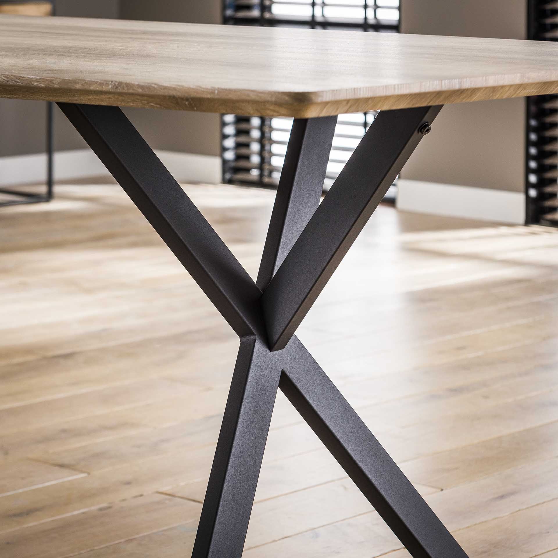 Hoyz Collection - Eetkamertafel blad ovaal - Eettafel Eiken Antique Wash - Zwart metalen frame  - Voor 6 Personen - 190x90cm