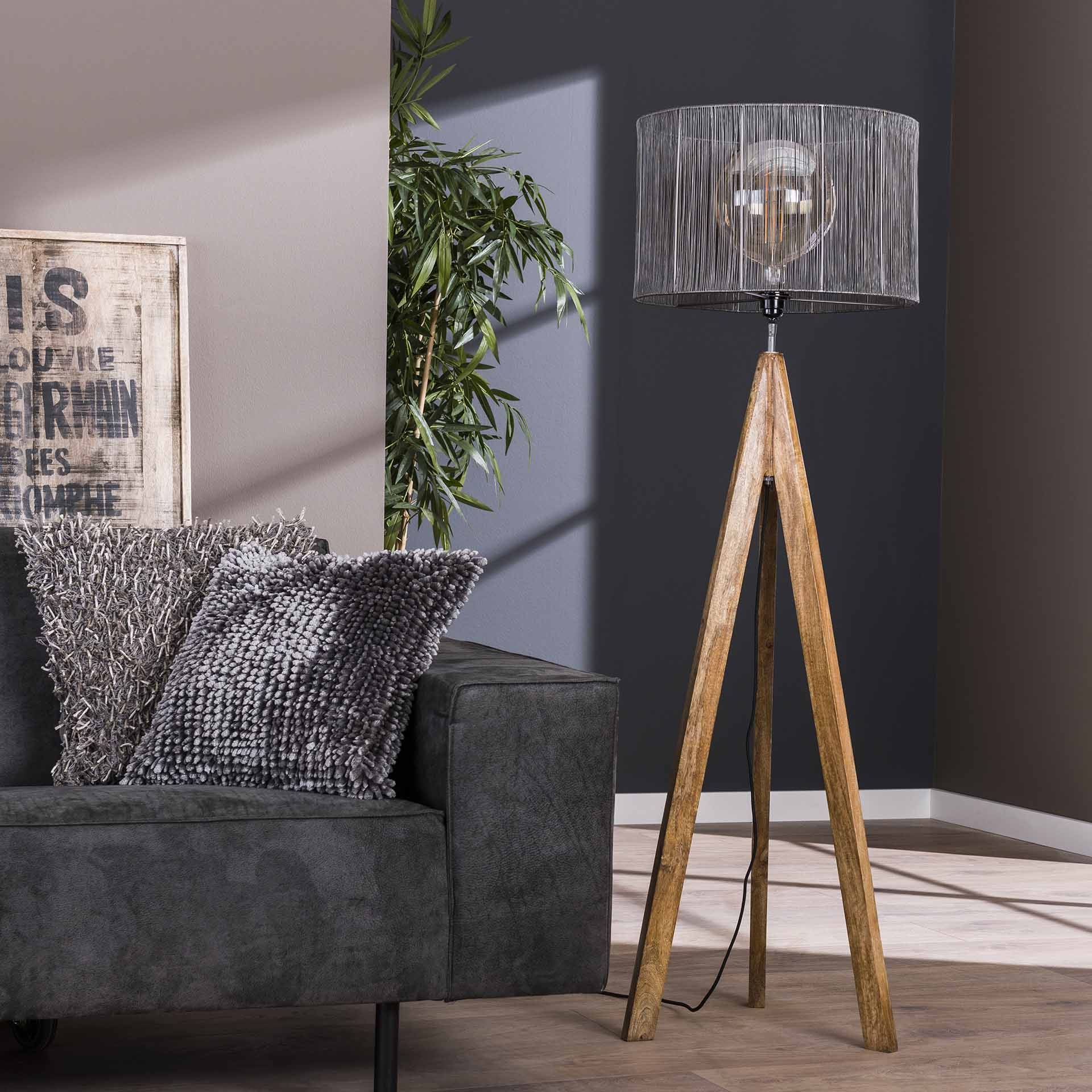 D - Hoyz - Vloerlamp Tripod Wood - Zwart Nikkel - Industrieel - 40x40x130