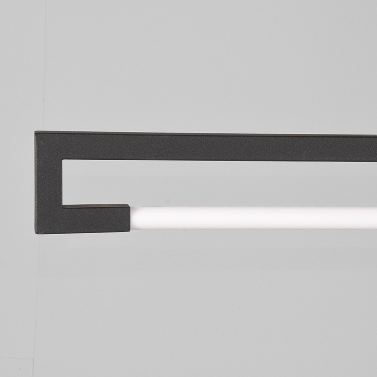 LABEL51 - Hanglamp Futuro - Zwart - 9x120x118cm